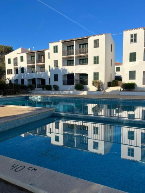 Cosy Apartment with Swimmingpool - 5 min walk from the beach